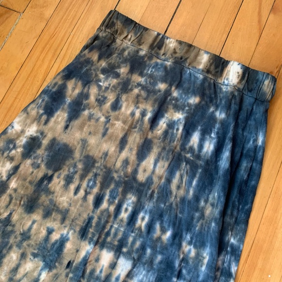 blue/brown tie dye maxi skirt - size medium-large - Picture 2 of 4